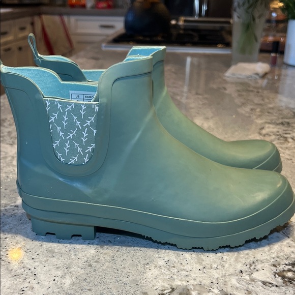 Laura Ashley Sage Garden Rain Boots Size 9 - Picture 4 of 10